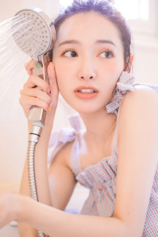 吴梦梦到粉丝家挑战视频